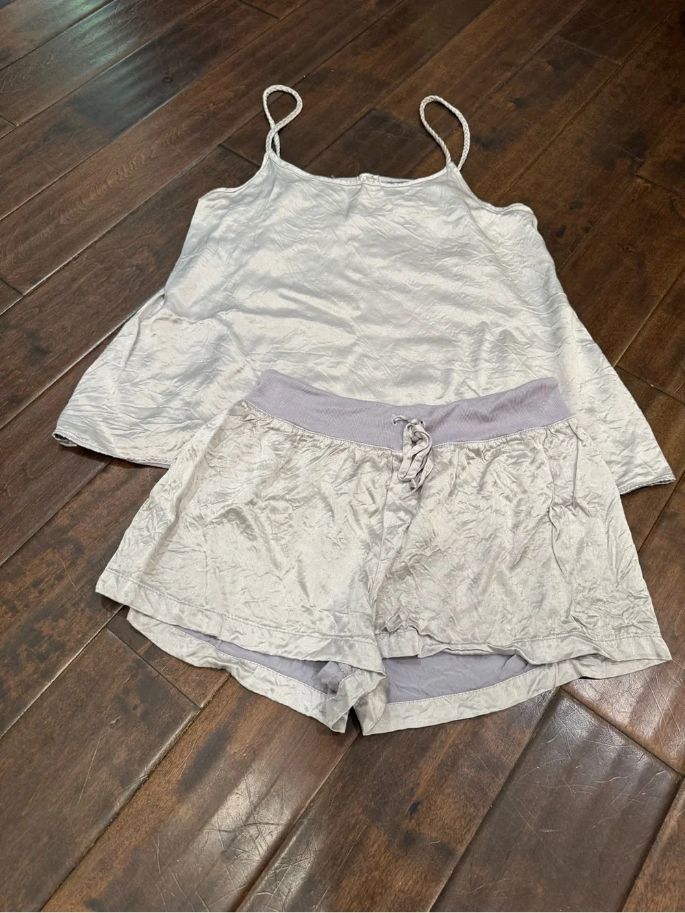 Women's Lightweight Satin Pajama Set - Light Lavender